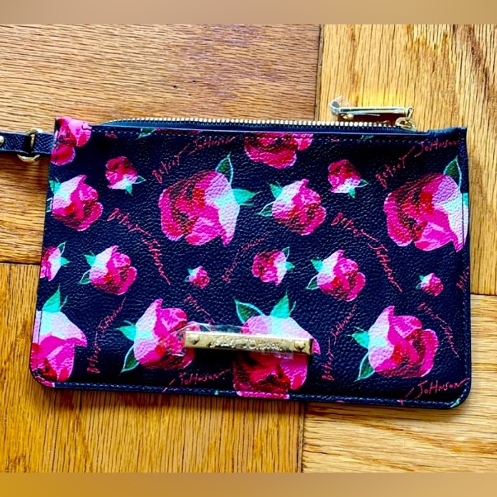 NWoT Vintage Betsey Johnson wristlet, floral black & pink & green roses, zipper